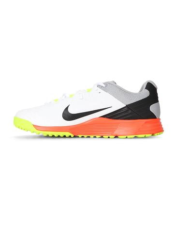 NIKE Potential 3 Cricket Shoes